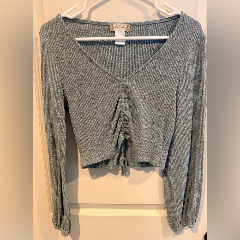 Altar’d State Soft Blue Knit Ruched Long Sleeve Crop Top sz Small